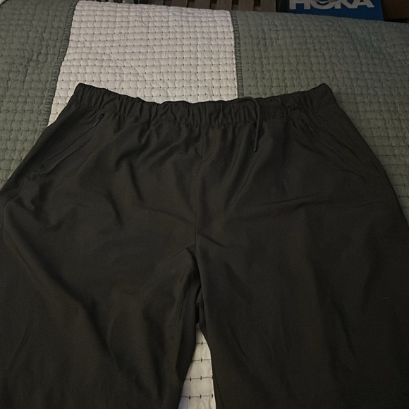 Old Navy High Waisted Stretch Tech Wide Leg Pants - Picture 2 of 12